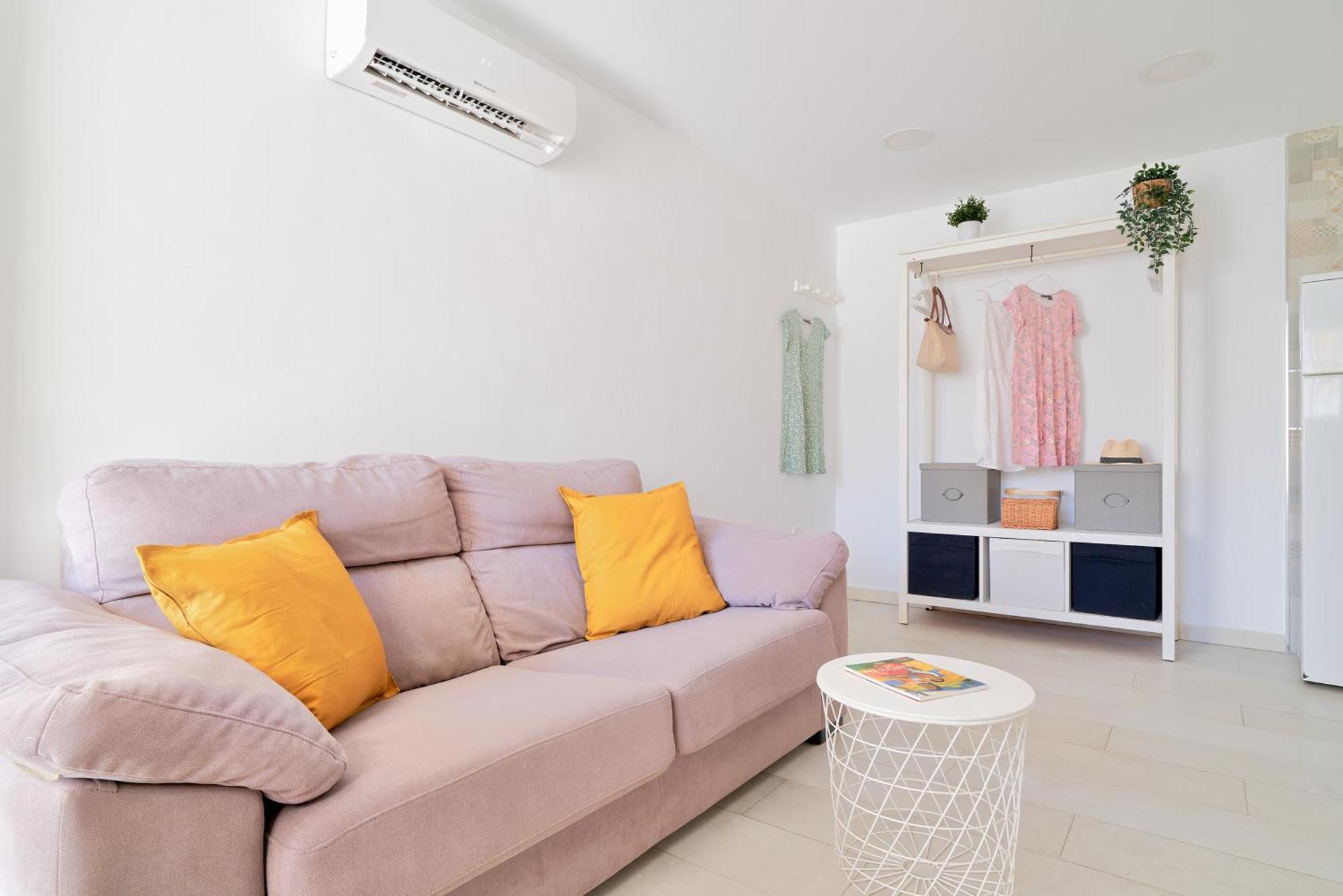 מאלגה Romantico Estudio En La Playa De Pedregalejo By Alterhome מראה חיצוני תמונה