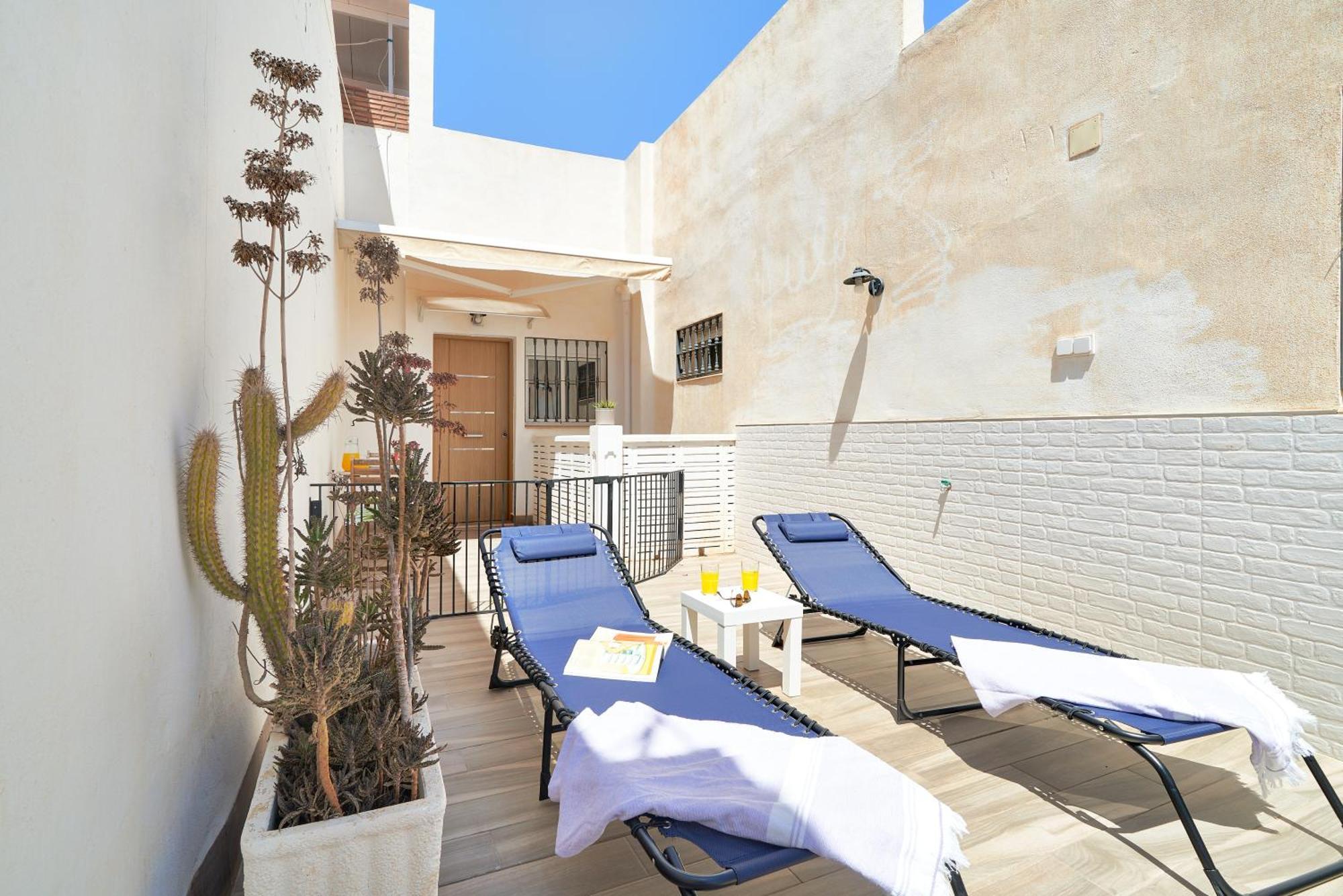 מאלגה Romantico Estudio En La Playa De Pedregalejo By Alterhome מראה חיצוני תמונה